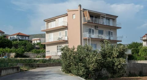 Apartment in Seget Donji with terrace Apartment in Šibenik-Knin County, Croatia