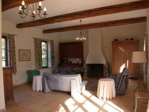 Cottage with Tennis Court Vacation rental in Wallonia, Belgium