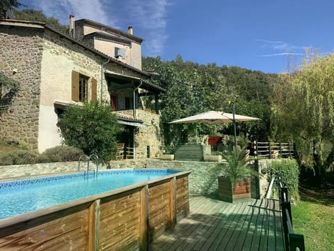 Escape in Duniere-sur-Eyrieux Vacation rental in Provence-Alpes-Côte d'Azur