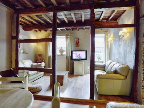 Holiday Home in Trois Ponts with Private Pool Vacation rental in Trois-Ponts