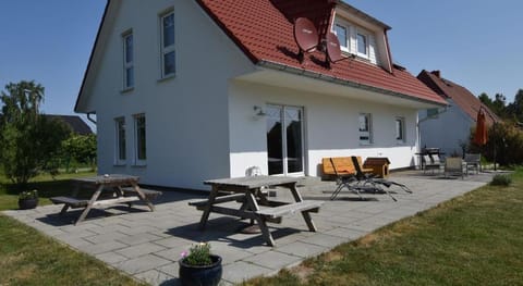 Beautiful home in Unknown w/  Vacation rental in Mecklenburg-Vorpommern, Germany