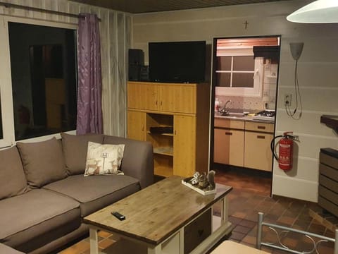 Lanklaar Chalet with Garden Vacation rental in Dilsen-Stokkem