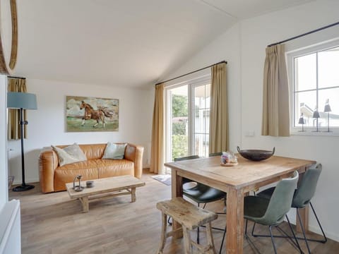 Bungalow with a terrace at Bedafse Bergen Vacation rental in Limburg (province)