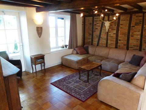 Comfortable holiday home with private garden Vacation rental in Wallonia, Belgium
