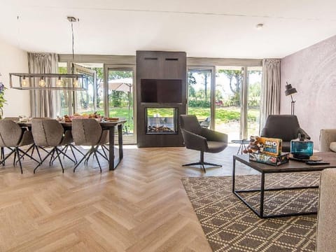 Luxury Villa with inner pool Vacation rental in Maastricht