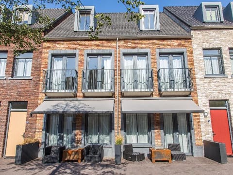 Modern Retreat in Maastricht Apartment in Maastricht