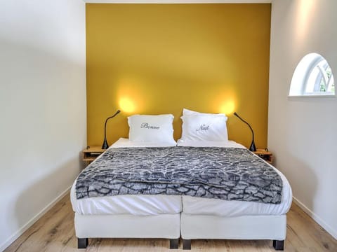 Tranquil Farmhouse in Rijsbergen with Hot Tub and Garden Vacation rental in Breda