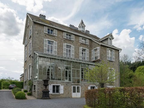 Beautiful manor house in a park near Rochefort Vacation rental in Wallonia, Belgium