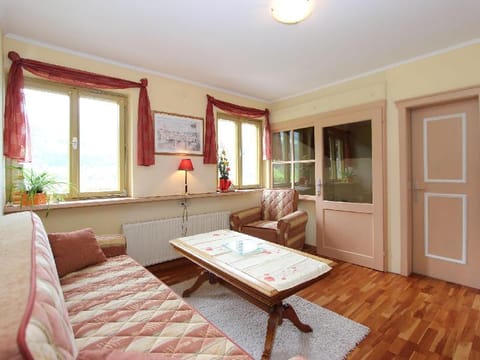 Apartment Neukirchen near Ski Slopes Apartment in Salzburgerland