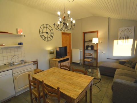 Sunny Cottage with Pool Vacation rental in Wallonia, Belgium