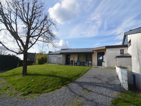 Sunny Cottage with Pool Vacation rental in Wallonia, Belgium