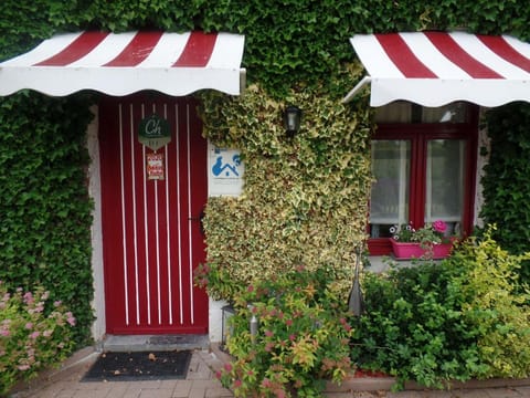 Farmhouse in Aublain with terrace Vacation rental in Wallonia, Belgium