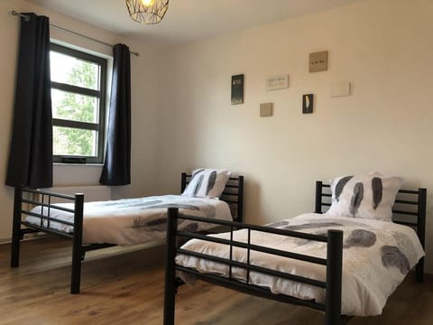 Scenic Cottage in Merlemont with Balcony Vacation rental in Wallonia, Belgium