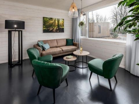 Lodge in Schaijk with Garden Terrace Vacation rental in Limburg (province)