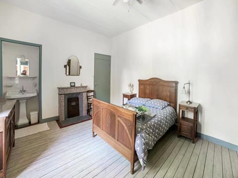 Station Home in Liglet with Private Pool Vacation rental in Centre-Val de Loire