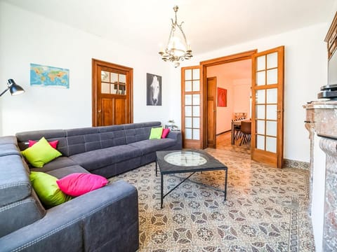 Holiday home in Frasnes with garden Vacation rental in Wallonia, Belgium