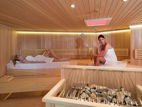 Apartment in Wildkogel near Ski Lift Apartment in Salzburgerland