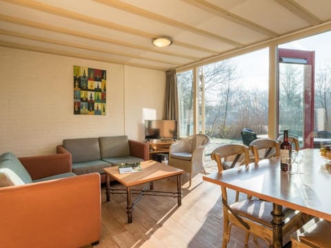 Bungalow in Green Haven of the Netherlands Vacation rental in Arcen
