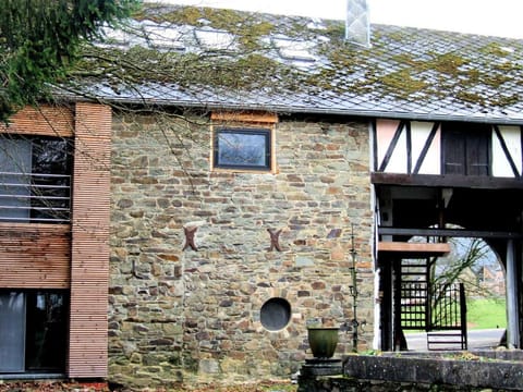 Manor house studio in Robertville Vacation rental in Wallonia, Belgium