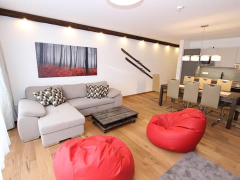 Apartment in Neukirchen near Ski Lift Apartment in Salzburgerland