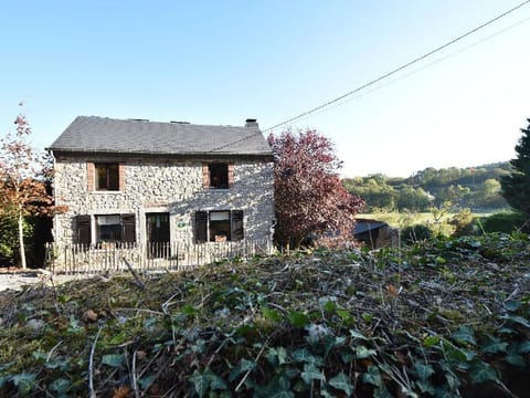Quaint Holiday Home in Beauraing Belgium with Private Garden Vacation rental in Wallonia, Belgium