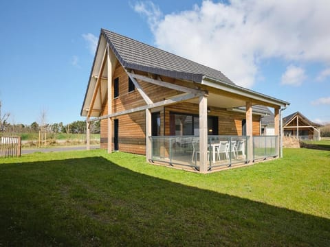 Spacious holiday home with a garden Hotel in Berck