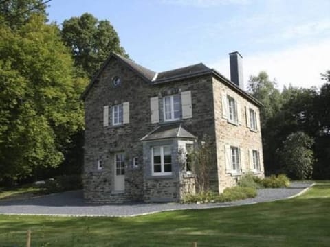 Sunny Garden Cottage, Alle Vacation rental in Wallonia, Belgium