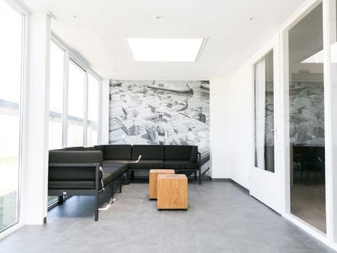 Bungalow in Netherlands with Garden Terrace Vacation rental in s-Gravenzande