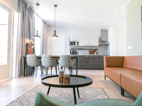 Bungalow in Netherlands with Garden Terrace Vacation rental in s-Gravenzande