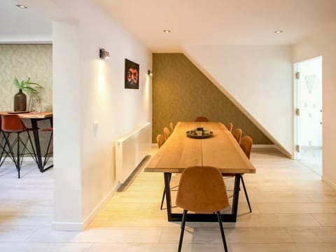 Elegant Holiday Home in Nieuwpoort near Beach Vacation rental in Koksijde