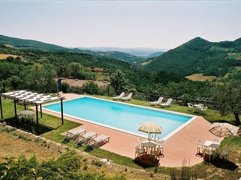 Urban farmhouse in Umbria with pool Vacation rental in Umbria