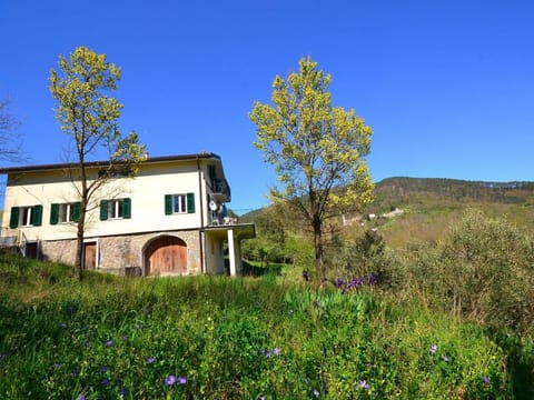 Holiday Home in Sesta Godano near Lake Vacation rental in Liguria