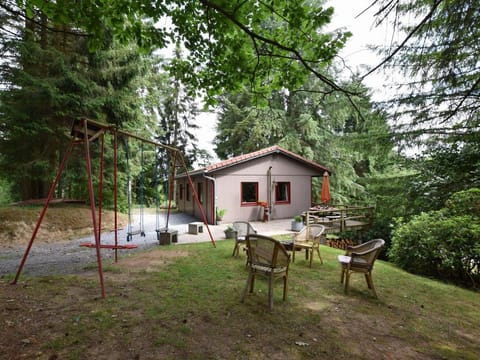 Chalet and gypsy caravan in a green and peaceful Vacation rental in Luxembourg