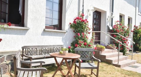 Bright Retreat in Wendelstorf Apartment in Mecklenburg-Vorpommern, Germany