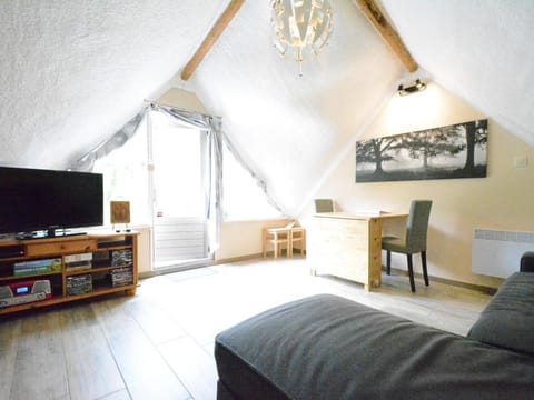 Chalet in Gesves with Roof Terrace, Garden, BBQ Vacation rental in Wallonia, Belgium