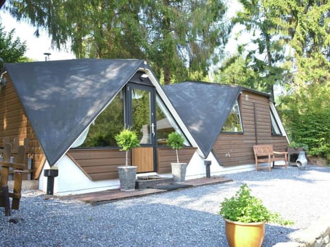 Chalet in Gesves with Roof Terrace, Garden, BBQ Vacation rental in Wallonia, Belgium