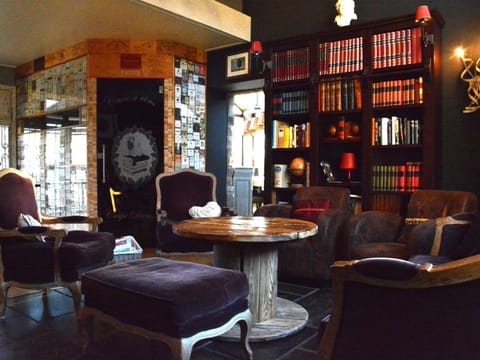 Family fun near Redu center Vacation rental in Wallonia, Belgium