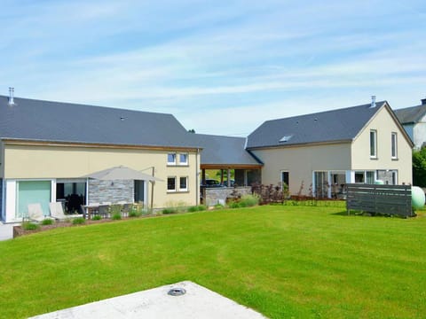 Stylish Holiday Home in Houffalize with Sauna, Patio, Garden Vacation rental in Luxembourg