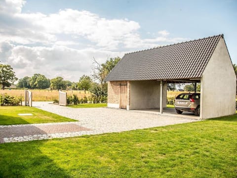 Peaceful Peer Holiday Home Vacation rental in Peer