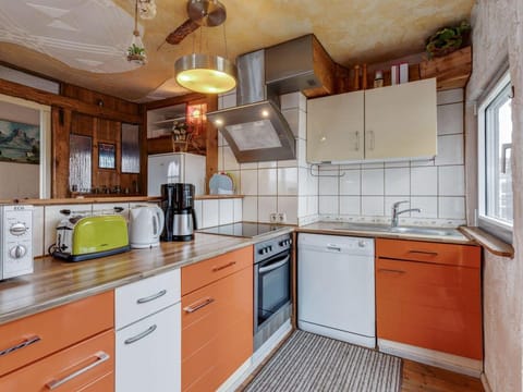 Gemutlicher Bungalow mit Garten UND Whirlpool in Nakenstorf Vacation rental in Mecklenburg-Vorpommern, Germany