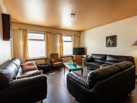 Mansion in Kruiskerke near Forest and Lake Vacation rental in Flanders