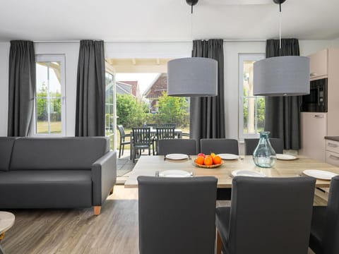 Villa in Arcen with Free Thermal Bath Access Villa in Arcen