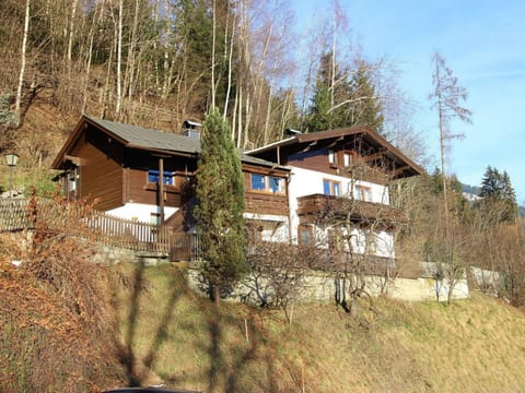 Apartment in Stuhlfelden near Ski Lift Apartment in Salzburgerland