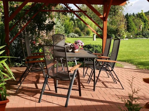 Hubsches Appartement in Am Salzhaff mit Kamin Apartment in Rerik