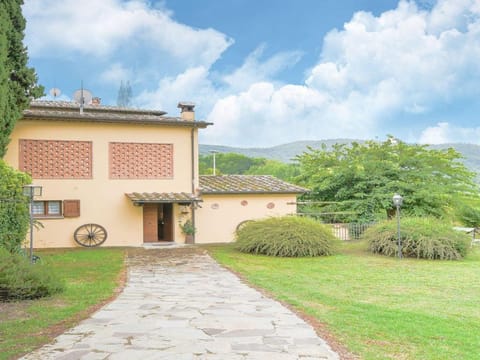 Scenic Stay in Restored Retreat Vacation rental in Umbria
