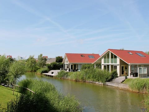 Villa by the Waterfront in the Netherlands Villa in Wolphaartsdijk