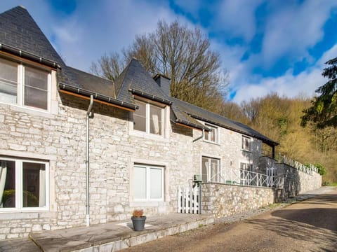 Luxury Pool Villa in Sosoye Vacation rental in Wallonia, Belgium