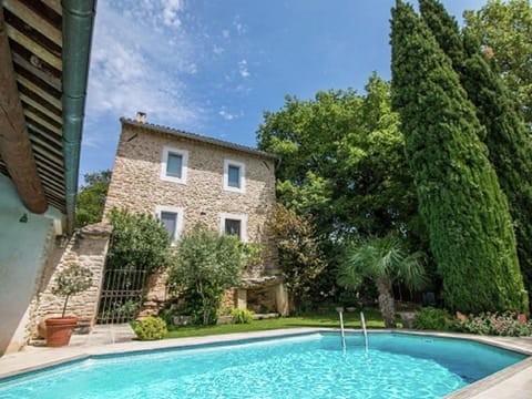 Holiday Home in Oppede with Private Pool Vacation rental in Ménerbes