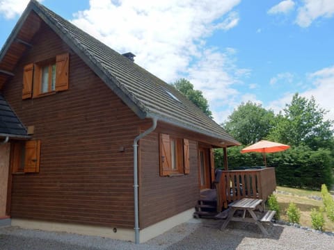 Chalet du Lac - Nature Escape Vacation rental in Auvergne-Rhône-Alpes