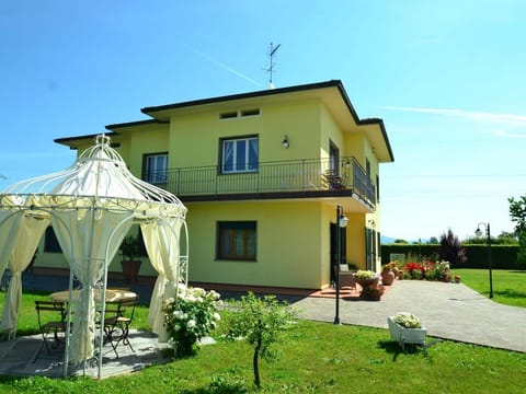 Villa in Montecarlo with Pool and Scenic Views Vacation rental in Emilia-Romagna